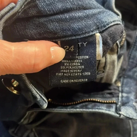 Fidelity Mid Rise Ultra Slim Blue on Blue Wash 24*30. - Picture 6 of 13